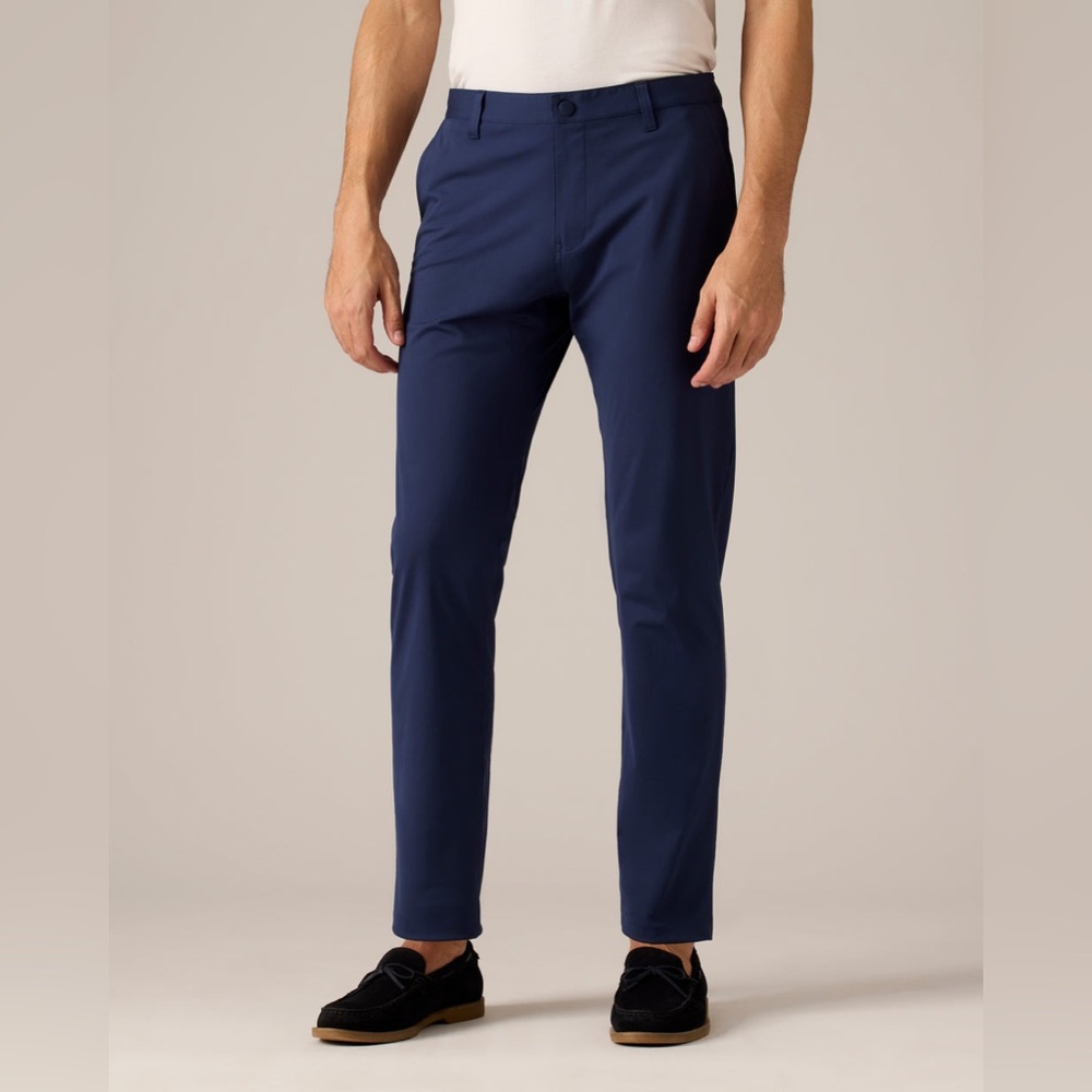Rhone Men’s Performance Pants Size 30 Navy Blue Athletic Golf Commuter Pants
